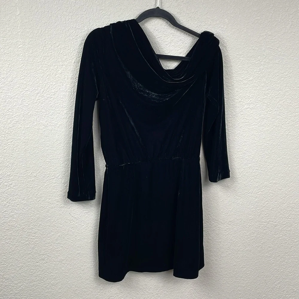 New Theory Asymmetrical Mini Dress in Stretch Velvet Black Off Shoulder Drape 8